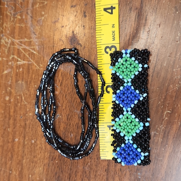 5/$25๐ดLot of 6 Boho Black, Blue, Turquoise, Green Bracelets - Picture 4 of 6